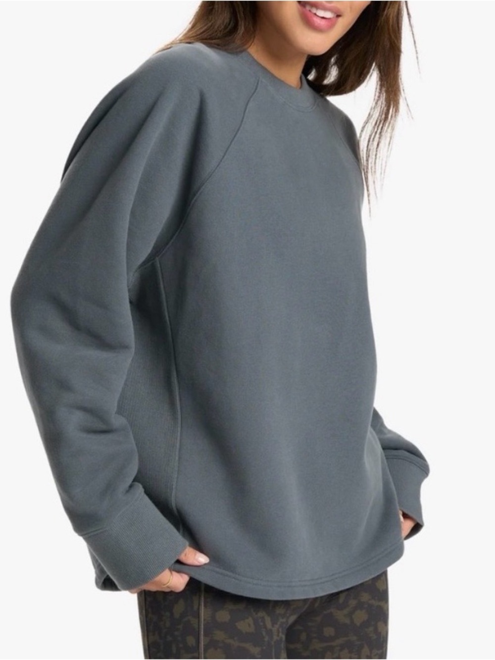 Vuori Women’s Restore Oversized Crewneck Pullover Sweatshirt Size M